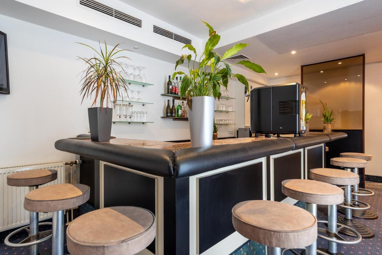 Trip Inn Hotel Esplanade, Duesseldorf Экстерьер фото