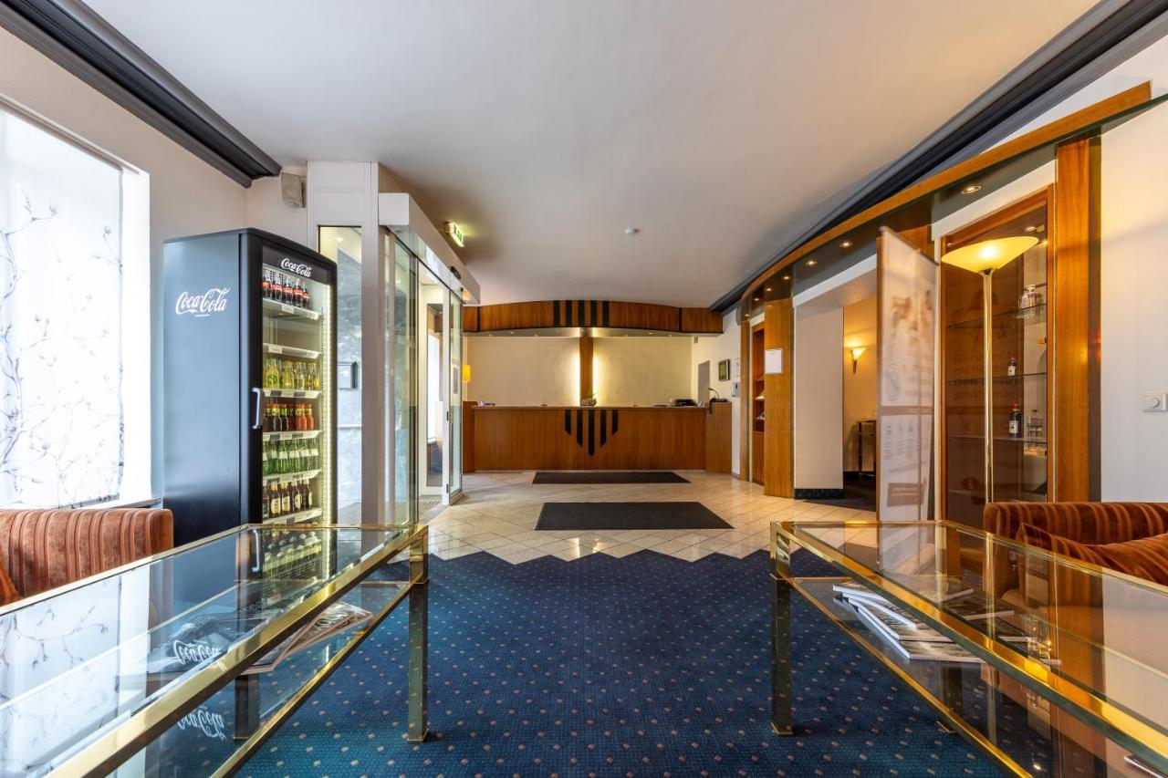 Trip Inn Hotel Esplanade, Duesseldorf Экстерьер фото