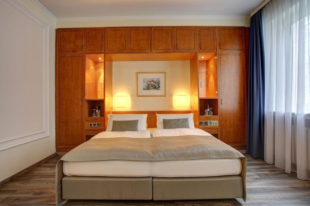 Trip Inn Hotel Esplanade, Duesseldorf Экстерьер фото