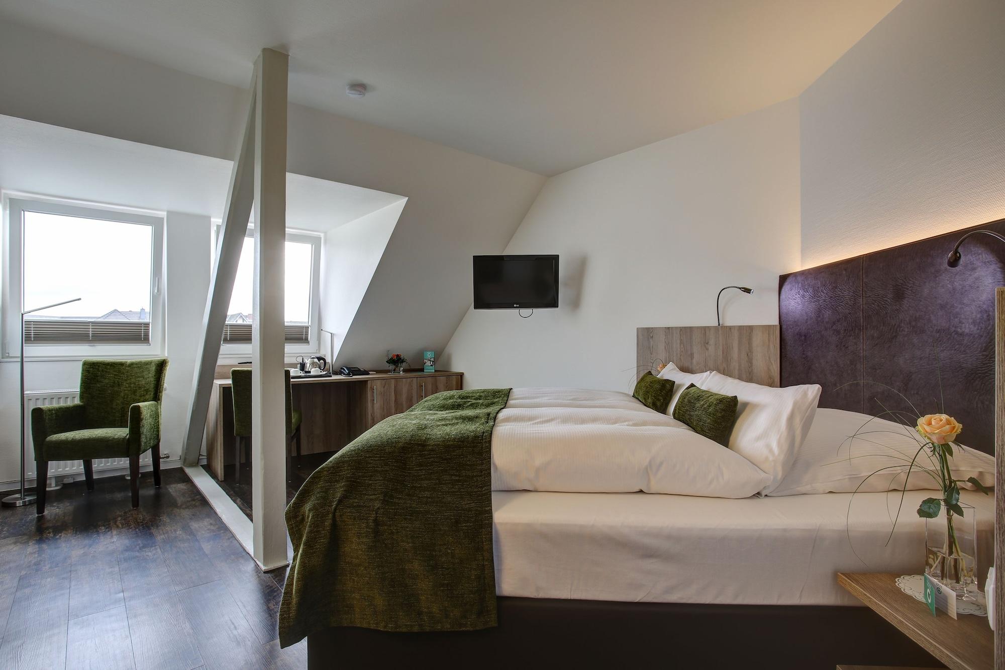 Trip Inn Hotel Esplanade, Duesseldorf Экстерьер фото
